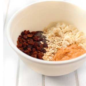 No-Bake Oatmeal Peanut Butter Protein Energy Balls, The Healthy Maven